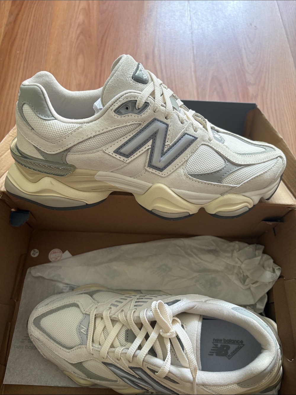 New Balance 9060 Sneakers